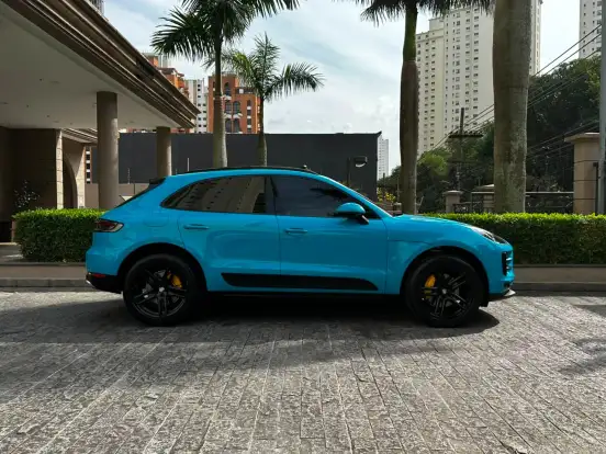 PORSCHE-MACAN-2020