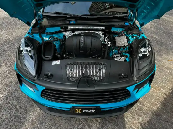 PORSCHE-MACAN-2020