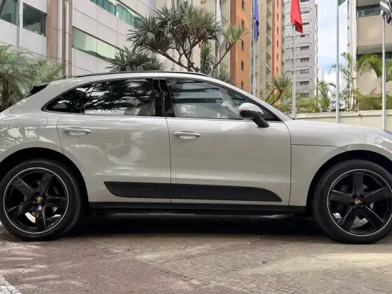 PORSCHE-MACAN-2.0 16V GASOLINA 4P AUTOMÁTICO PORSCHE-MACAN-2021