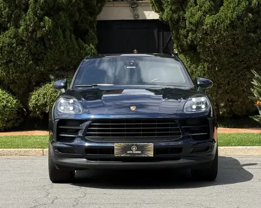 PORSCHE-MACAN-2020