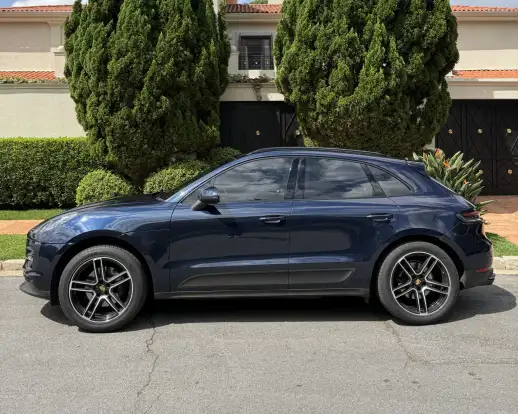 PORSCHE-MACAN-2020