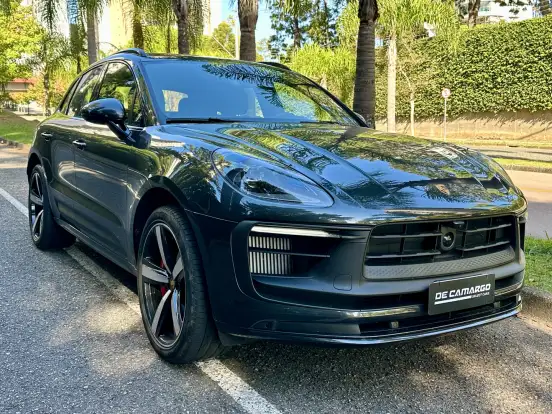 PORSCHE-MACAN-2025