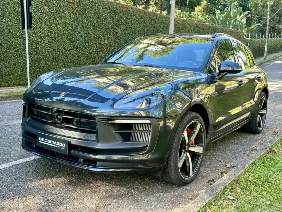 PORSCHE-MACAN-2025