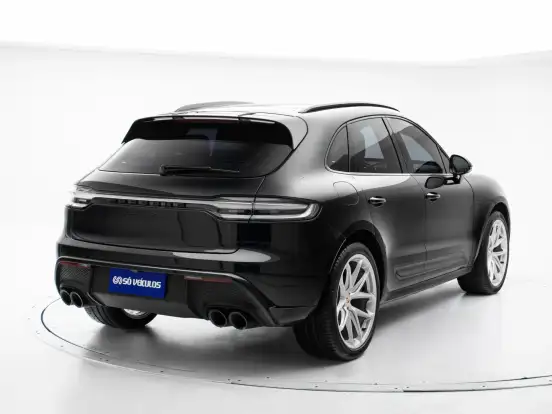 PORSCHE-MACAN-2023