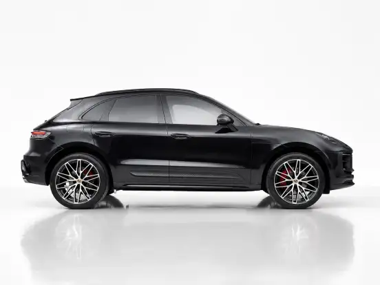 PORSCHE-MACAN-2023