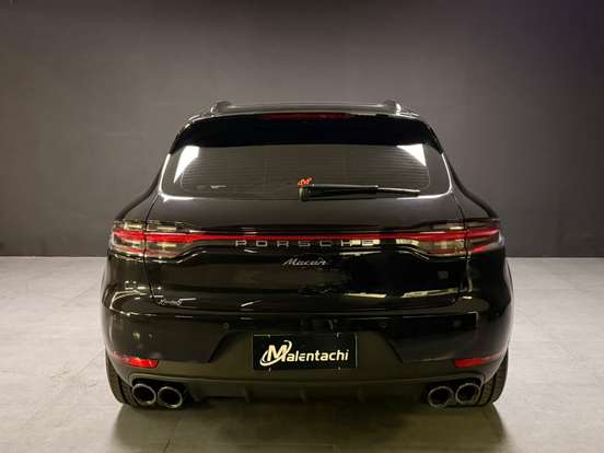 PORSCHE-MACAN-2021