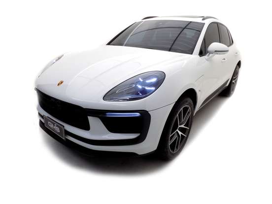 PORSCHE-MACAN-2024