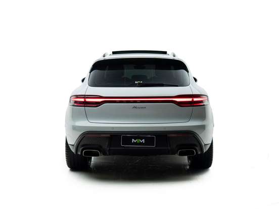 PORSCHE-MACAN-2023