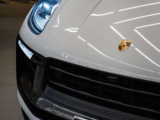 PORSCHE-MACAN-2025