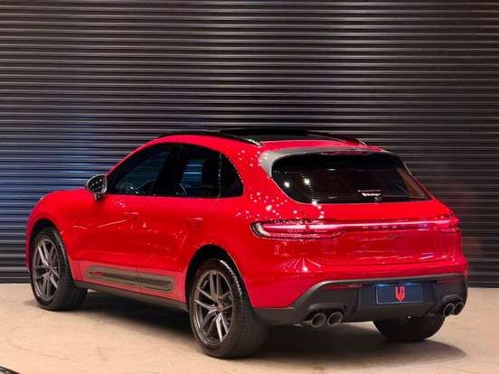 PORSCHE-MACAN-2024