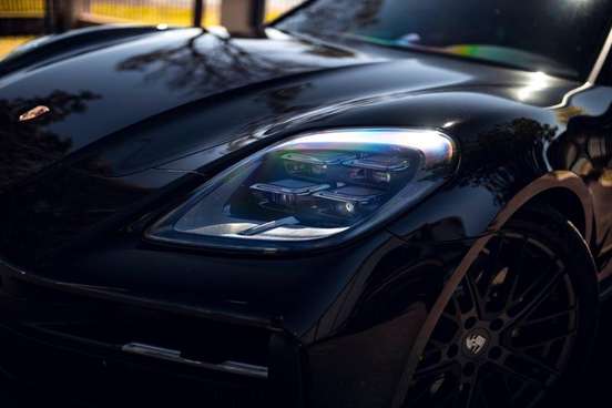 PORSCHE-PANAMERA-2025