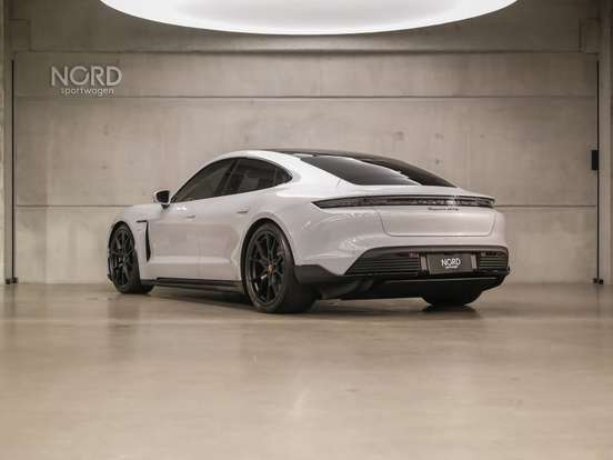 PORSCHE-TAYCAN-GTS ELÉTRICO PORSCHE-TAYCAN-2023