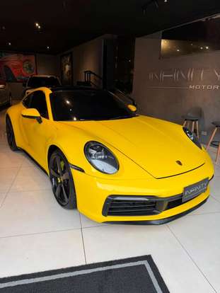 PORSCHE-911-2023