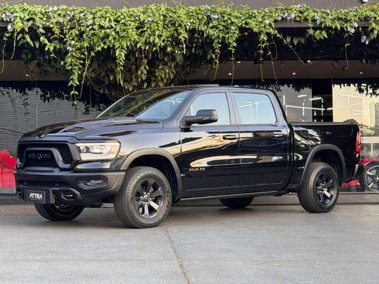 RAM-1500-5.7 V8 GASOLINA REBEL CD 4X4 AUTOMÁTICO RAM-1500-2024