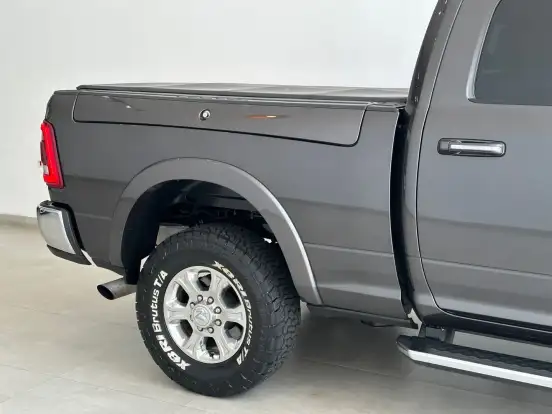 RAM-2500-6.7 I6 TURBO DIESEL LARAMIE CD 4X4 AUTOMÁTICO RAM-2500-2021