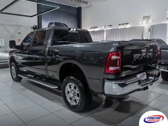 RAM-2500-6.7 I6 TURBO DIESEL LARAMIE CD 4X4 AUTOMÁTICO RAM-2500-2024