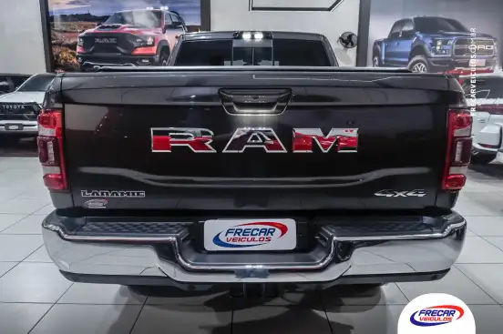 RAM-2500-6.7 I6 TURBO DIESEL LARAMIE CD 4X4 AUTOMÁTICO RAM-2500-2024