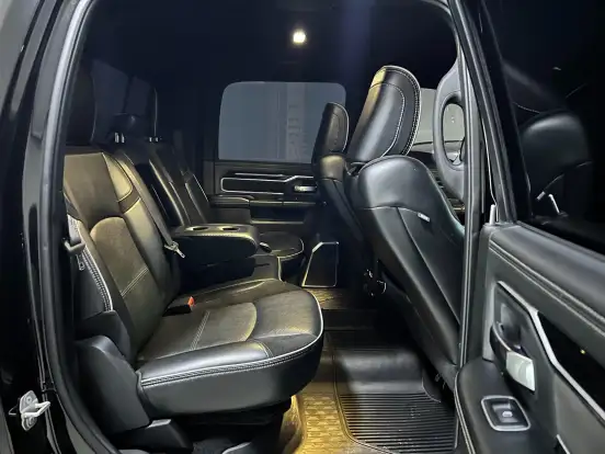 RAM-2500-6.7 I6 TURBO DIESEL NIGHT EDITION CD 4X4 AUTOMÁTICO RAM-2500-2022