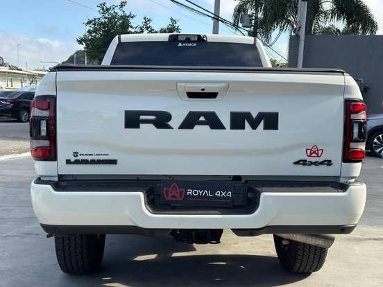 RAM-2500-6.7 I6 TURBO DIESEL LARAMIE CD 4X4 AUTOMÁTICO RAM-2500-2022
