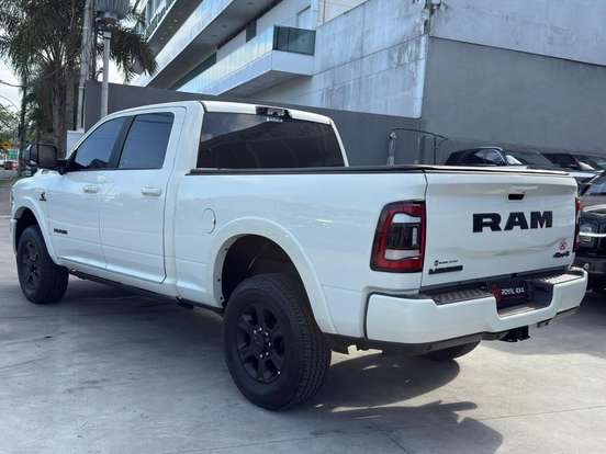 RAM-2500-6.7 I6 TURBO DIESEL LARAMIE CD 4X4 AUTOMÁTICO RAM-2500-2022