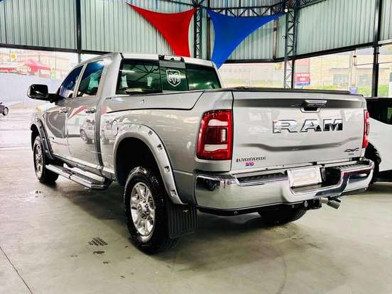 RAM-2500-6.7 I6 TURBO DIESEL LARAMIE CD 4X4 AUTOMÁTICO RAM-2500-2019