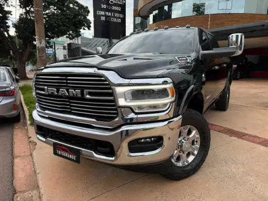 RAM-3500-6.7 I6 TURBO DIESEL LARAMIE CD 4X4 AUTOMÁTICO RAM-3500-2022