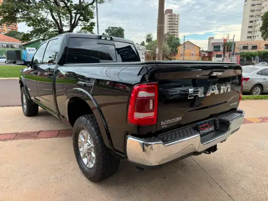 RAM-3500-6.7 I6 TURBO DIESEL LARAMIE CD 4X4 AUTOMÁTICO RAM-3500-2022