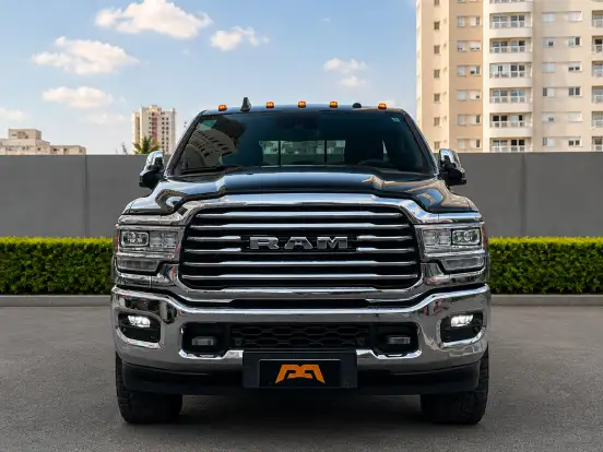 RAM-3500-6.7 I6 TURBO DIESEL LIMITED LONGHORN CD 4X4 AUTOMÁTICO RAM-3500-2022