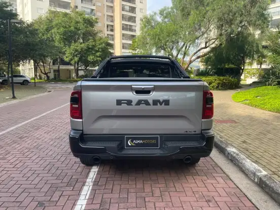 RAM-RAMPAGE-2.0 HURRICANE 4 TURBO GASOLINA R/T 4X4 AUTOMÁTICO RAM-RAMPAGE-2025
