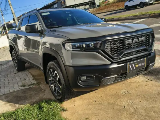 RAM RAMPAGE 2.0 TURBO DIESEL REBEL 4X4 AUTOMÁTICO