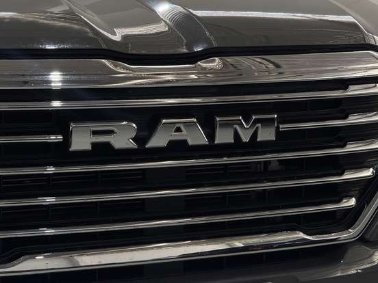 RAM-RAMPAGE-2.0 HURRICANE 4 TURBO GASOLINA LARAMIE 4X4 AUTOMÁTICO RAM-RAMPAGE-2023