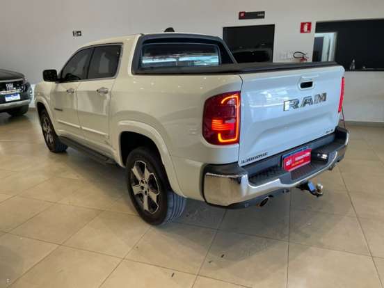 RAM-RAMPAGE-2.0 HURRICANE 4 TURBO GASOLINA LARAMIE 4X4 AUTOMÁTICO RAM-RAMPAGE-2023