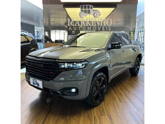 RAM RAMPAGE 2.0 HURRICANE 4 TURBO GASOLINA R/T 4X4 AUTOMÁTICO