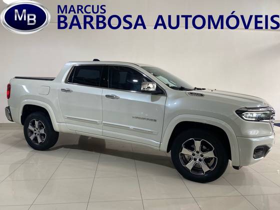 RAM RAMPAGE 2.0 TURBO DIESEL LARAMIE 4X4 AUTOMÁTICO