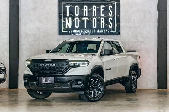 RAM RAMPAGE 2.0 TURBO DIESEL REBEL 4X4 AUTOMÁTICO