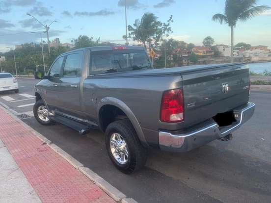 RAM-2500-6.7 LARAMIE 4X4 CD I6 TURBO DIESEL 4P AUTOMÁTICO RAM-2500-2012