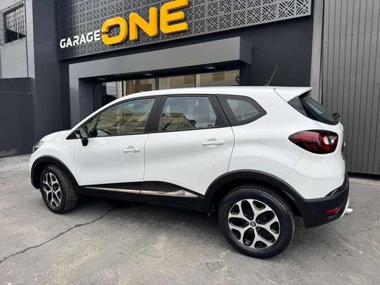 RENAULT-CAPTUR-2018