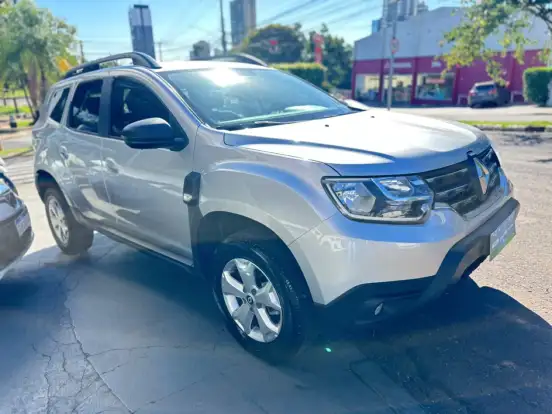 RENAULT-DUSTER-2021