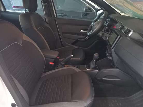 RENAULT-DUSTER-2025