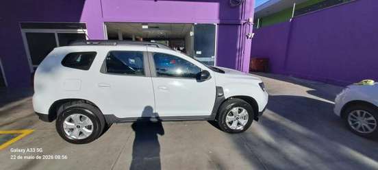 RENAULT-DUSTER-2024