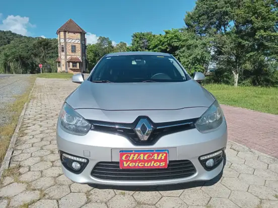 RENAULT-FLUENCE-2.0 DYNAMIQUE 16V FLEX 4P AUTOMÁTICO RENAULT-FLUENCE-2015