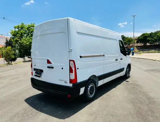 RENAULT-MASTER-2.3 DCI DIESEL GRAND FURGÃO L2H2 3P MANUAL RENAULT-MASTER-2023