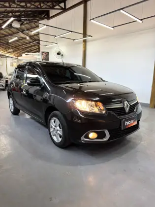 RENAULT SANDERO 1.6 DYNAMIQUE 8V FLEX 4P MANUAL