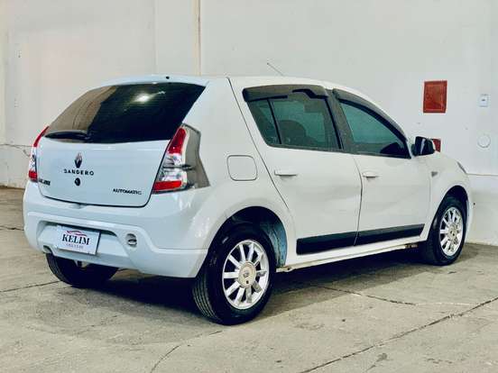 RENAULT-SANDERO-1.6 PRIVILÉGE 16V FLEX 4P AUTOMÁTICO RENAULT-SANDERO-2013