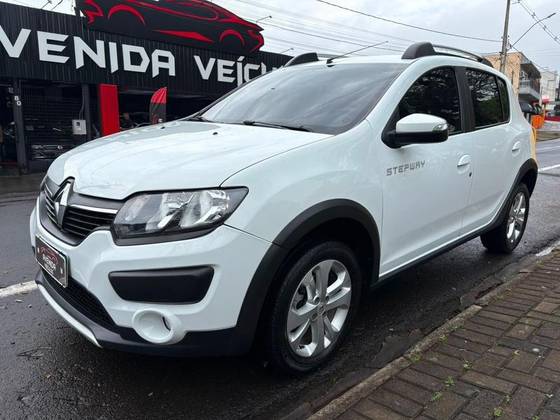 RENAULT SANDERO 1.6 STEPWAY 8V FLEX 4P AUTOMATIZADO