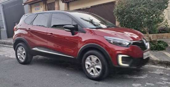 RENAULT-CAPTUR-2019
