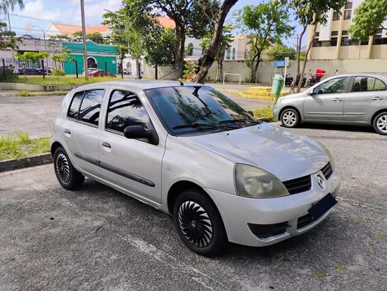 RENAULT-CLIO-1.0 CAMPUS 16V FLEX 4P MANUAL RENAULT-CLIO-2010