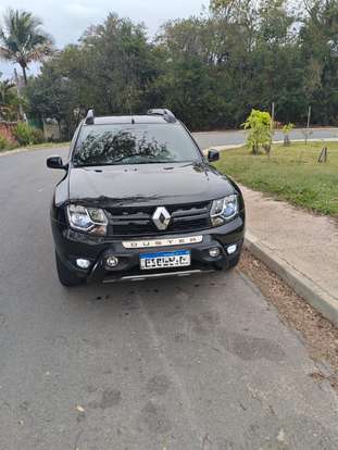 RENAULT-DUSTER-2019