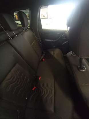 RENAULT-DUSTER-2019