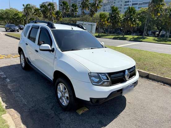 RENAULT-DUSTER-2016